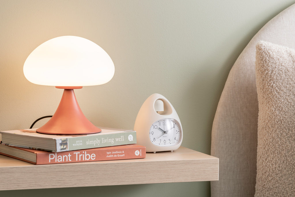 Lampe de Table Rouge Hongo – Design Moderne et Élégant