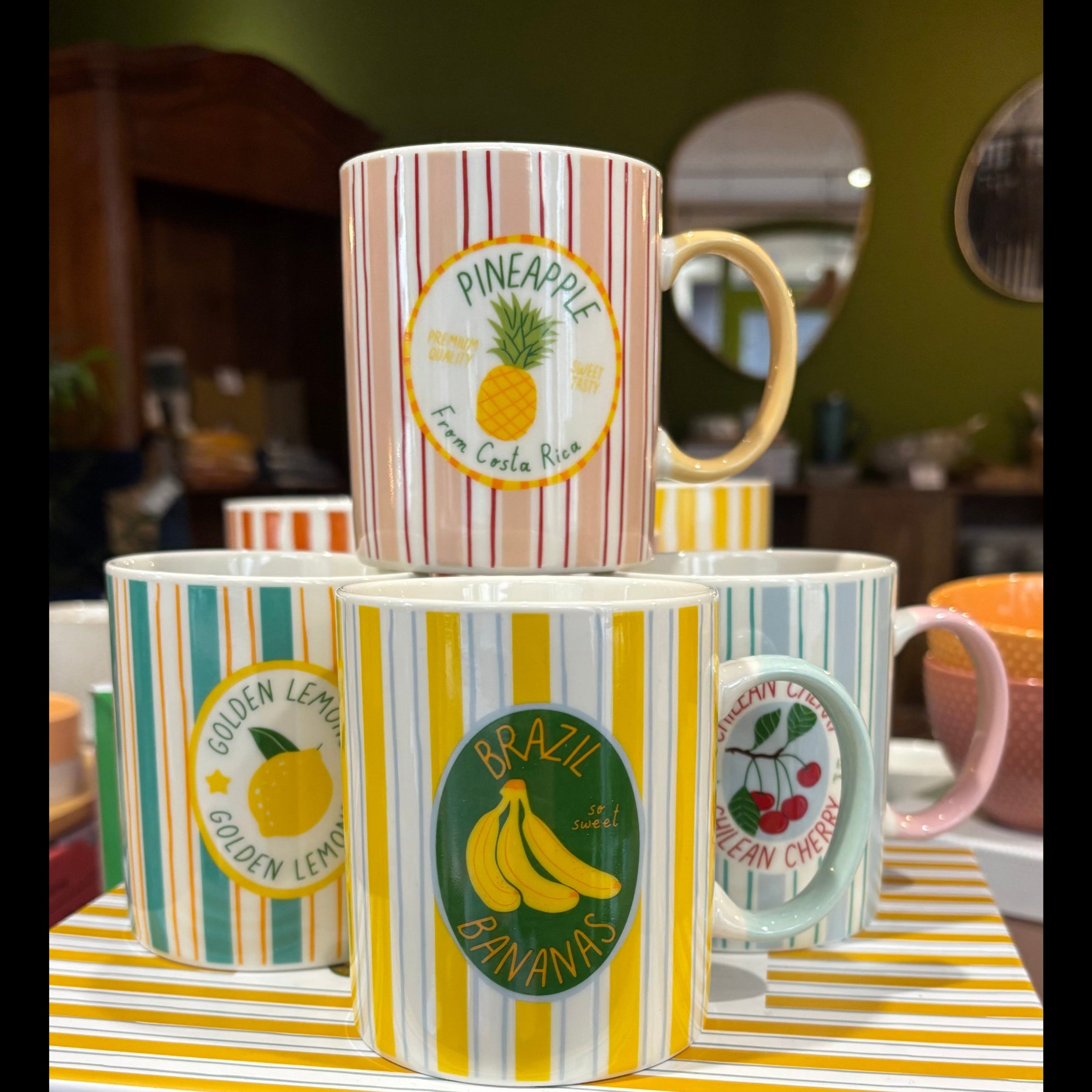 Coffret de 4 Mugs Baya 32cl