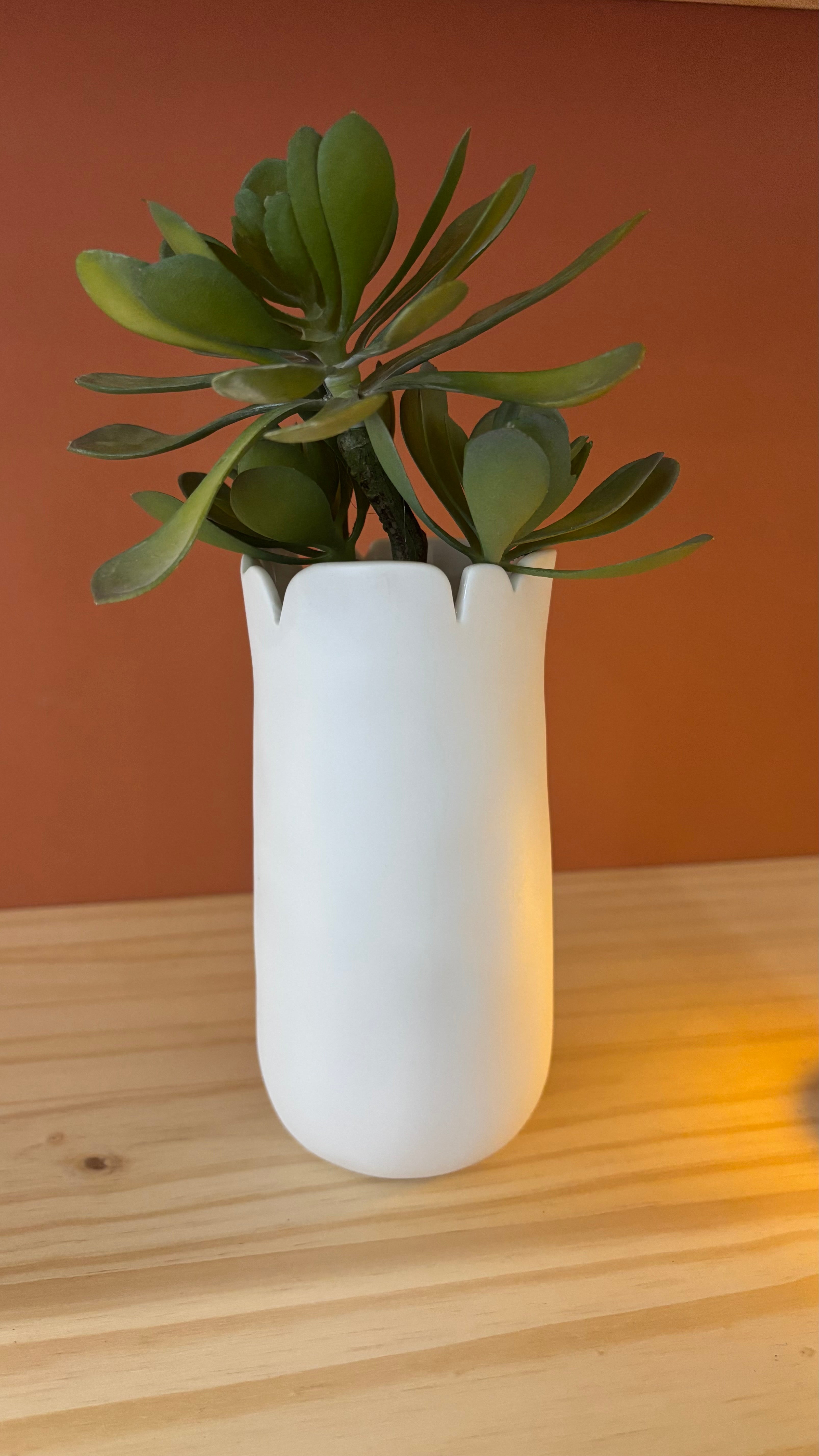 Vase “Lily" en Porcelaine