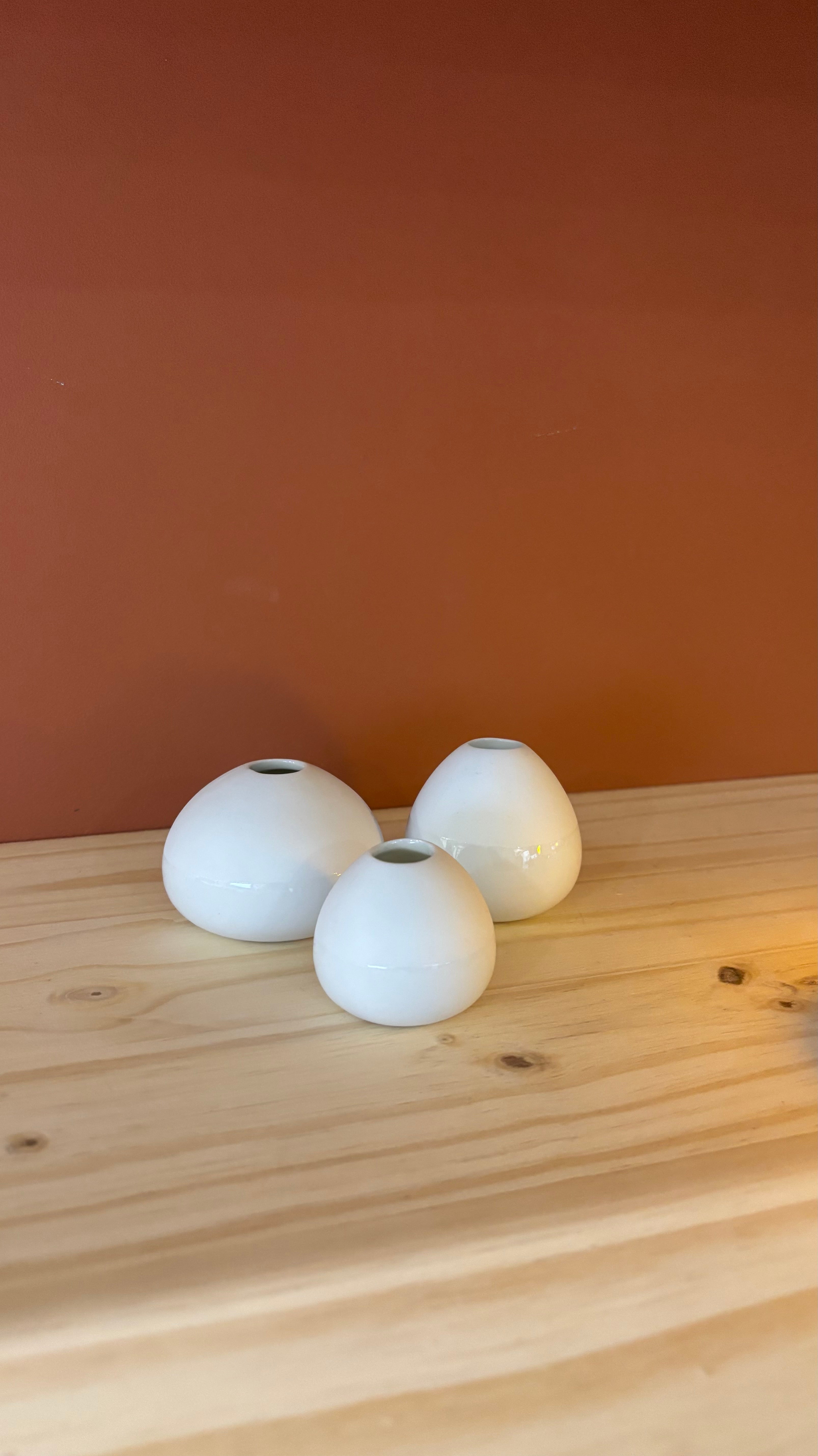 Lot de 3 mini vases ronds en porcelaine