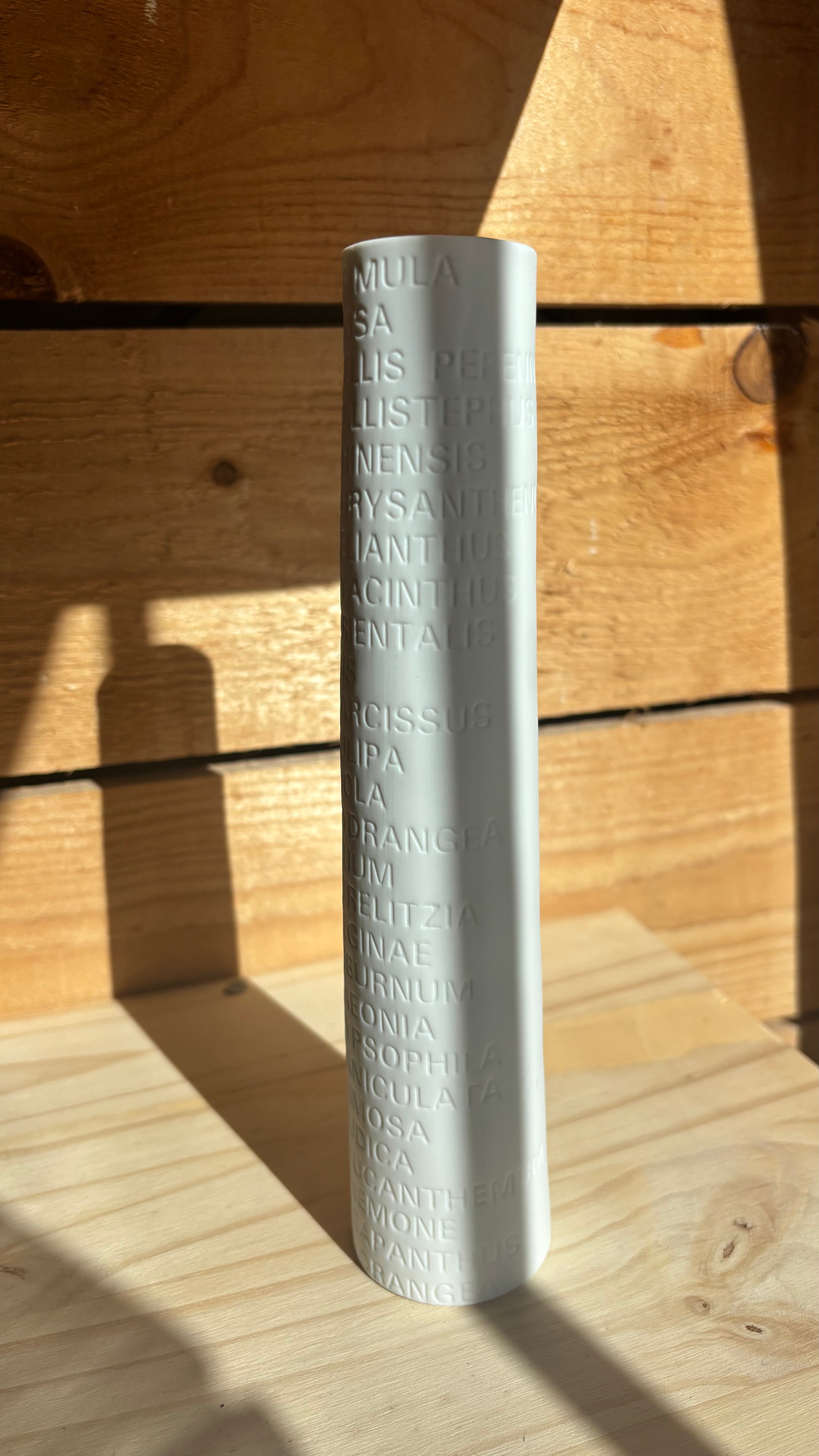 Vase "Poetry" moyen en porcelaine – 4 cl