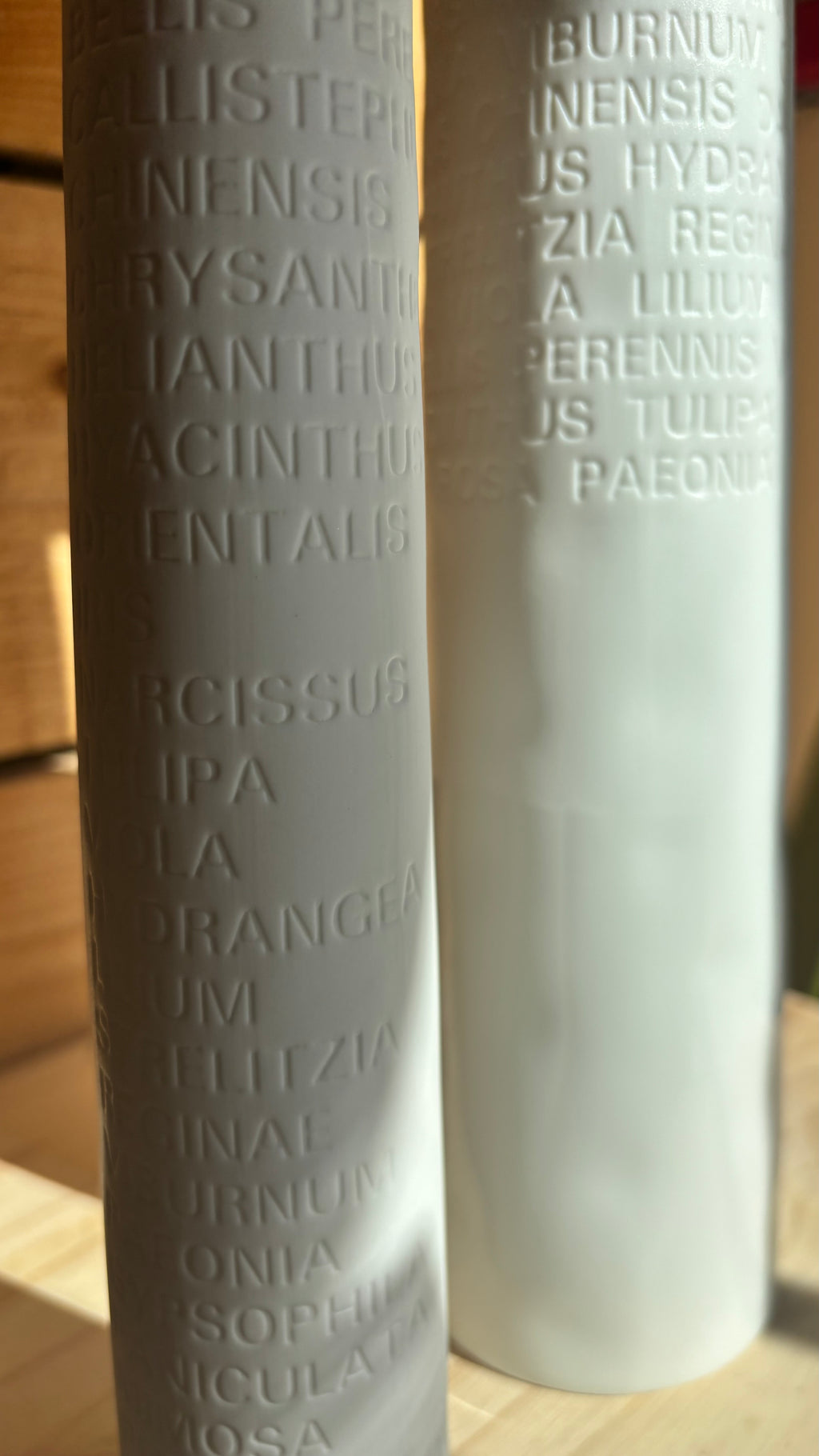 Vase "Poetry" moyen en porcelaine – 4 cl